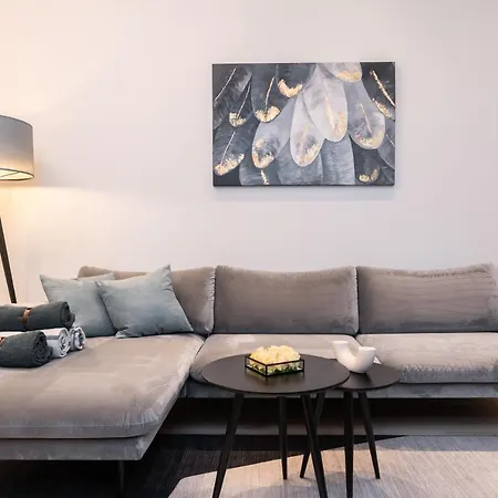 Dashaus 2 Bedroom Таллин