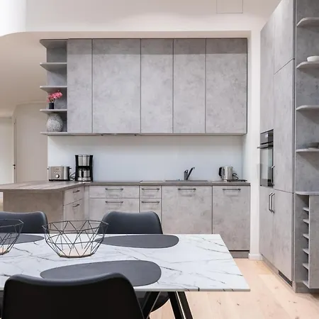 Dashaus 2 Bedroom * Tallinn